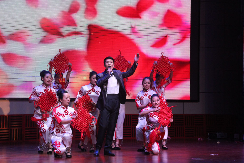 2013年1月新春晚會歡聚一堂